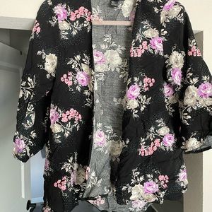 Forever 21 Floral Kimono